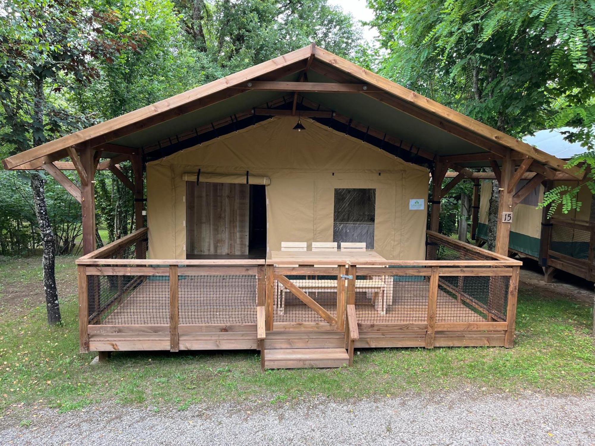 Campsite Le Convivial *